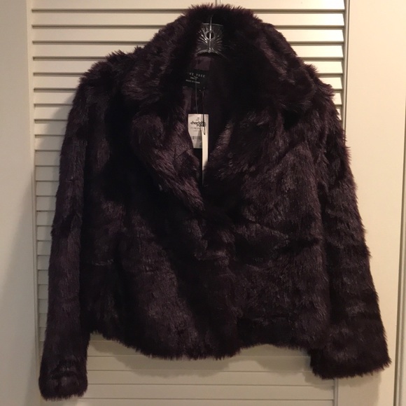 Love Tree Faux Fur Coat - Picture 6 of 14